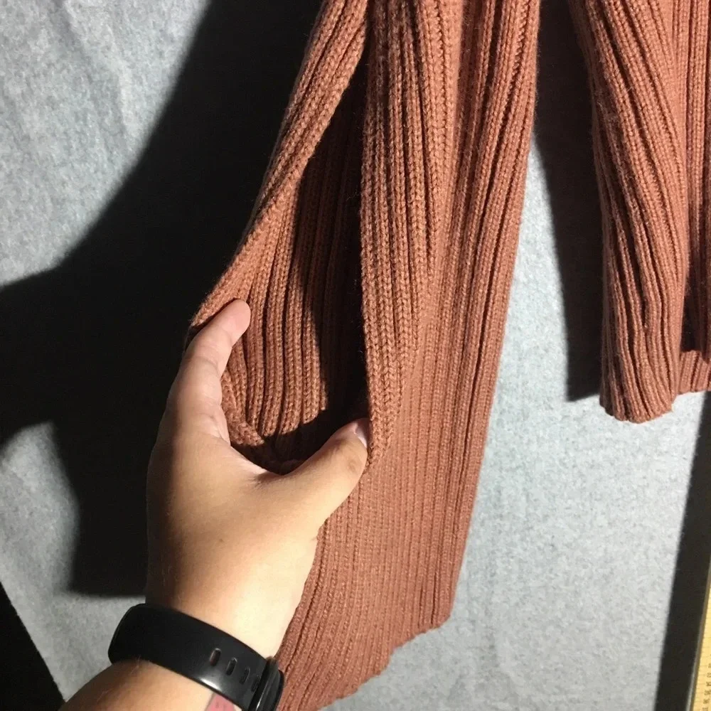 Womens Lucca Sweater Brown Turtleneck Ribbed Open Arm Slits Casual Contemporary